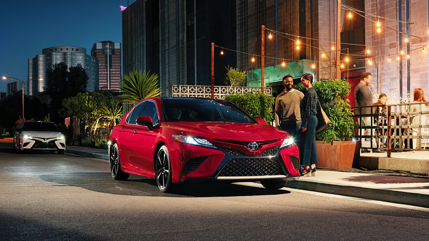 2019 Toyota Camry sunroof and moonroof options at Tustin car dealerships