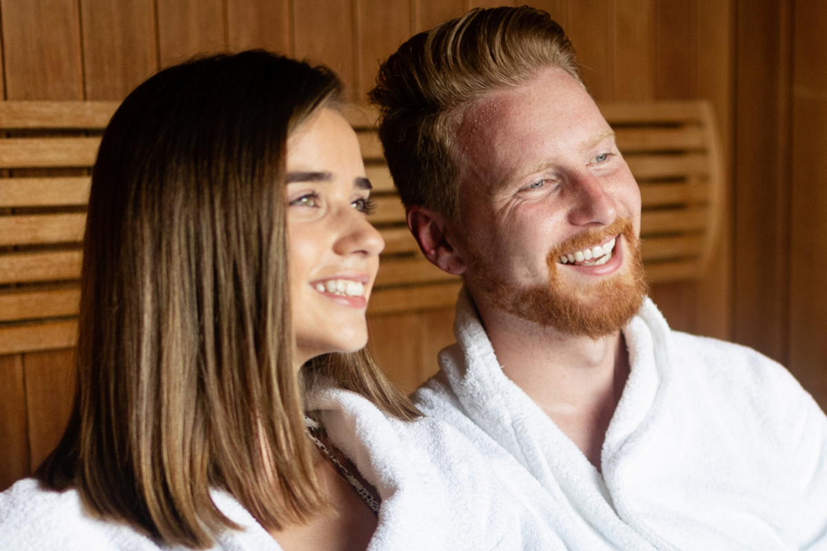 use-a-2-person-infrared-sauna-and-have-a-good-time