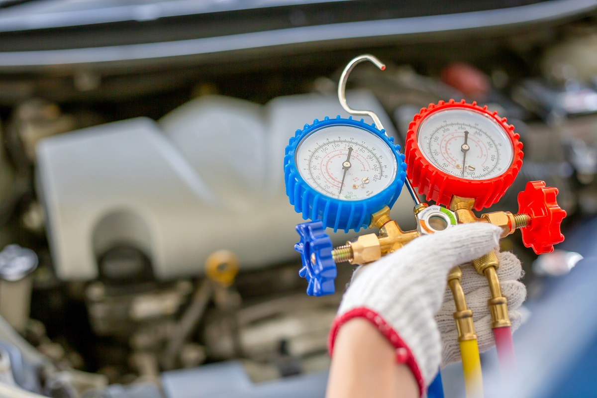 auto-repair-shops-in-Huntington-Beach-explains-air-conditioning-issues