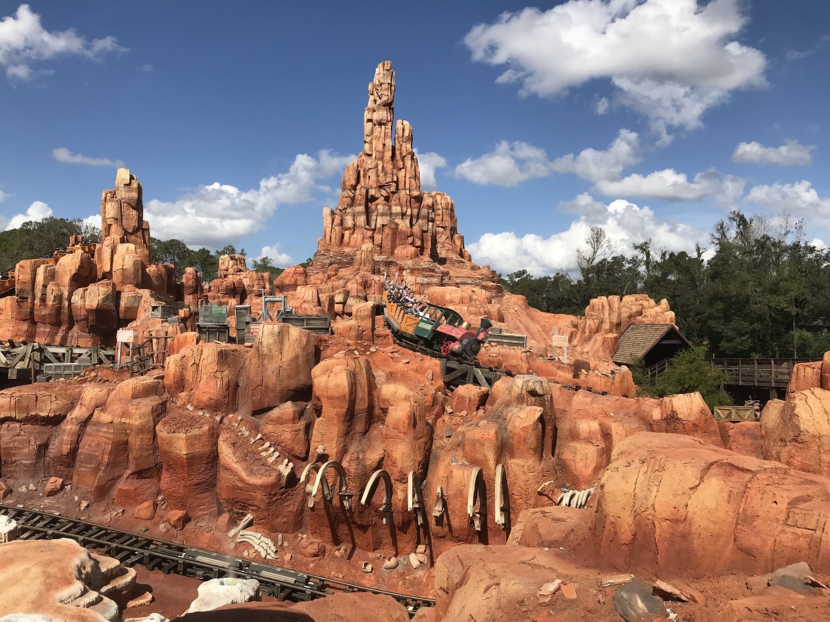one-of-the-best-things-to-do-in-Orange-County-enjoy-Frontierland